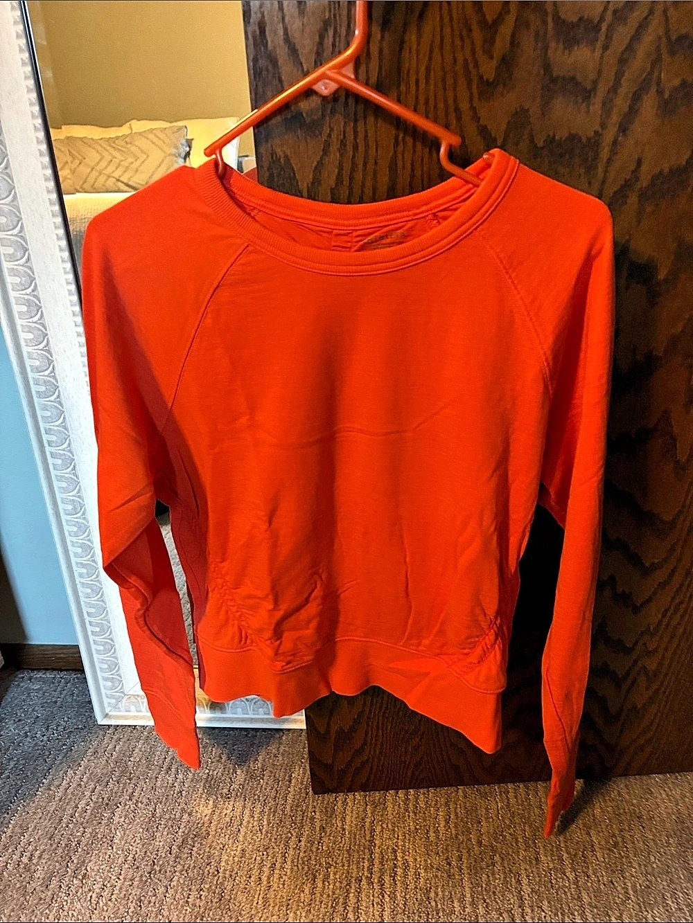 Athleta Sundown Crewneck Sweatshirt Orange Long Sleeve Small